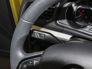 2020Ŀ GT TSI230 DSGm п؅^