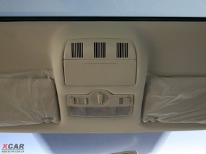 2009款1.6L 手动逸仕版 空间座椅