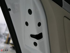 2009款1.6L 手动逸致版 细节外观