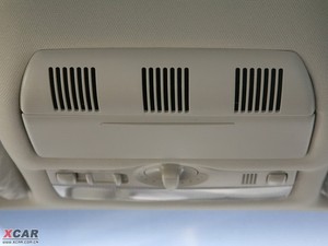 2009款1.6L 手动逸仕版 空间座椅
