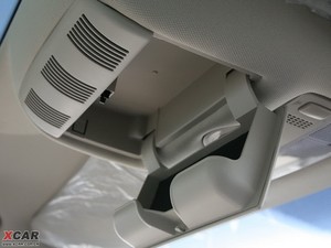 2009款1.6L 手动逸仕版 空间座椅