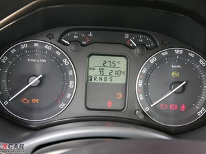 2009款1.6L 自动逸致版 中控区