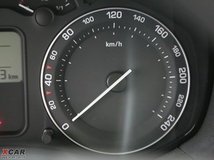 2009款1.6L 手动逸致版 中控区