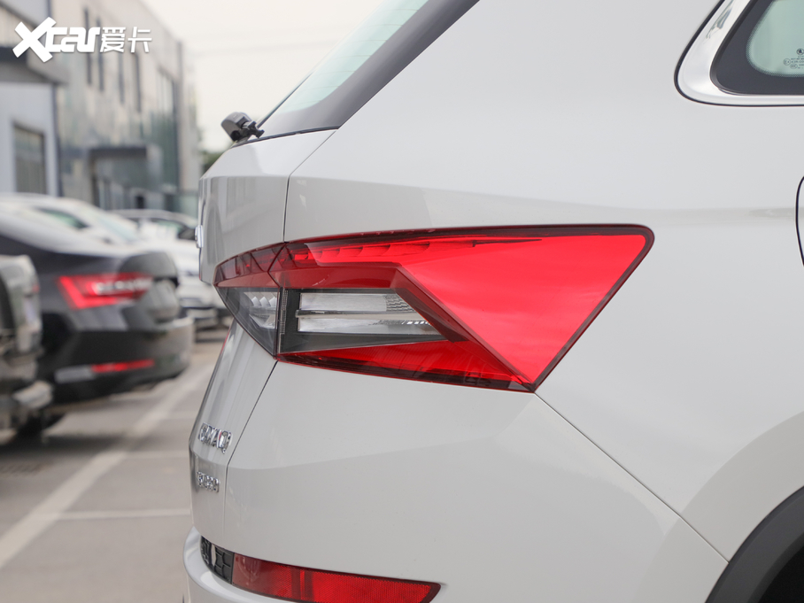 2020µρ TSI330 5(q)A(yu)