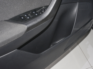 2020TSI330 5˜ʰ ǰTg