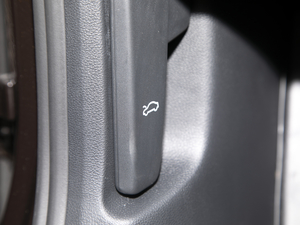 2020TSI230 DSGm п؅^