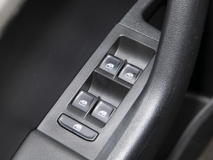 2020TSI230 DSGm п؅^