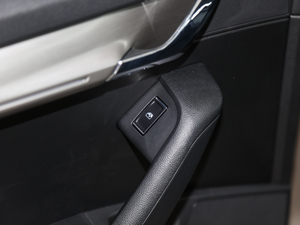 2020TSI230 DSGкA п؅^(q)