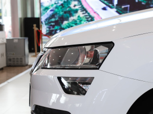 2021TSI280 Ƽ (x)(ji)^