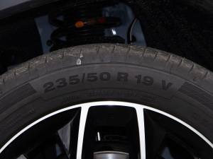 2021TSI330 5(q)A(yu) ݆̥ߴ