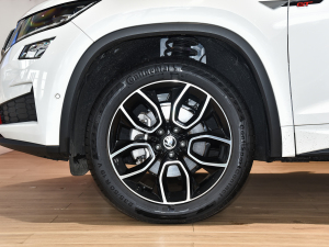 2021款TSI380 四驱豪华版 轮圈