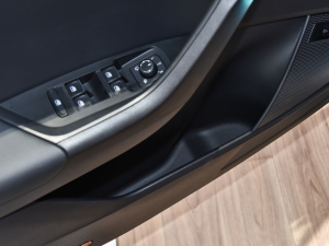 2021TSI380 (q)A ǰTg