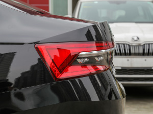 2021TSI280 DSGm (ji)^