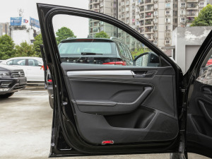 2021TSI280 DSGm {λ܇T