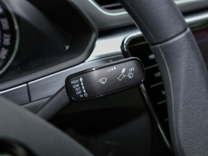 2021TSI280 DSGm п؅^