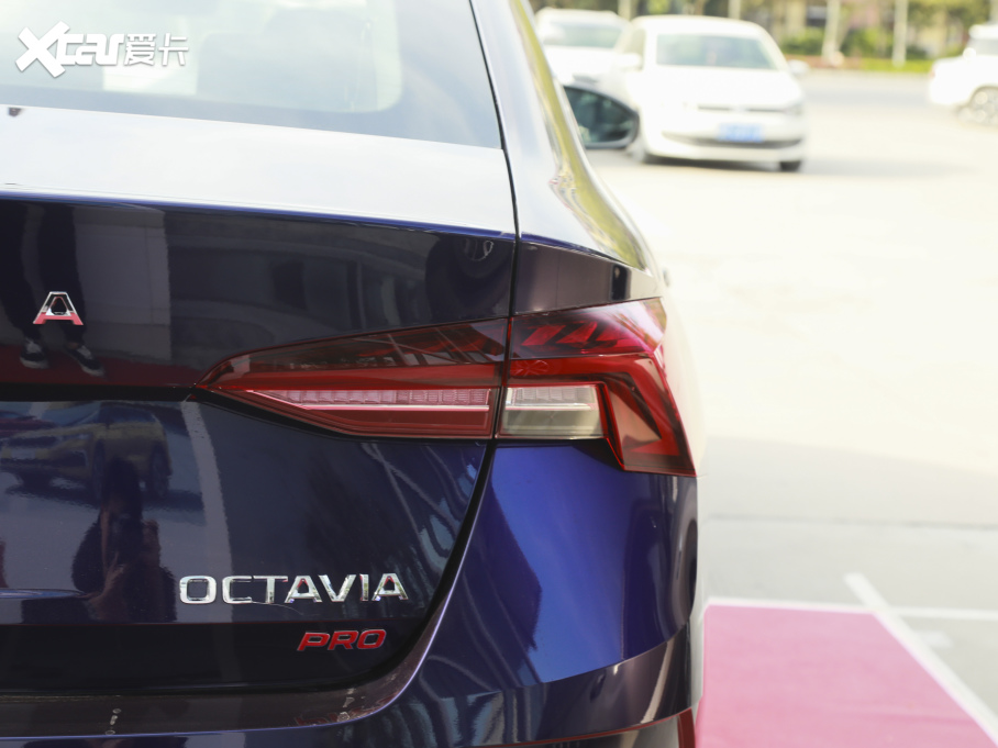 2021J PRO TSI280 DSGF