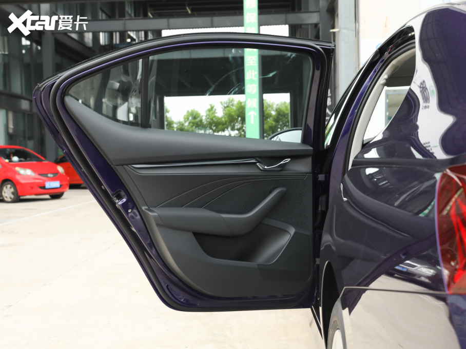 2021J PRO TSI280 DSGܰ