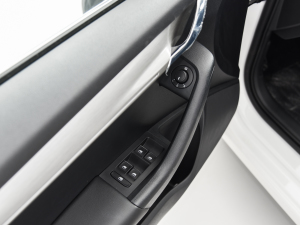 20211.5L ԄӺA {܇ƅ^	