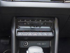 2022TSI280  {(dio){(dio)(ji)