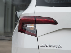 2022TSI280  (x)(ji)^