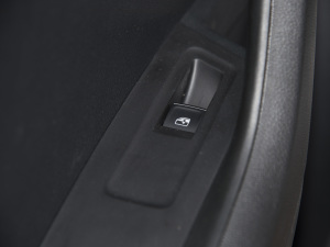 2022TSI280  ܇ƅ^(q)