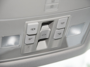 2022Ŀ TSI280  п؅^