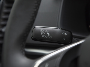 2022Ŀ TSI280  п؅^