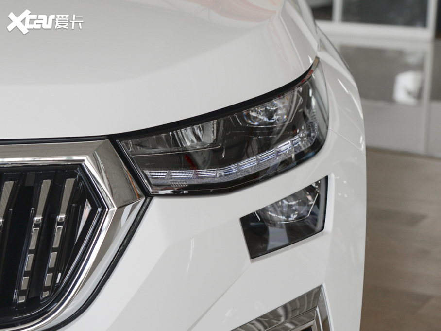 2022µρ TSI330 7(q)