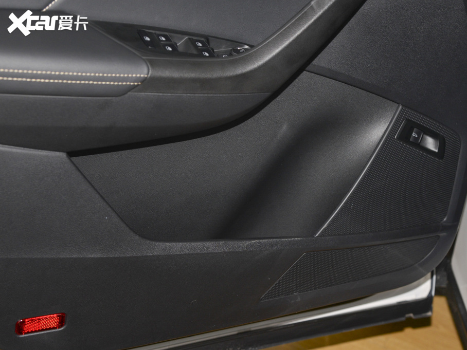 2022µρ TSI330 7(q)