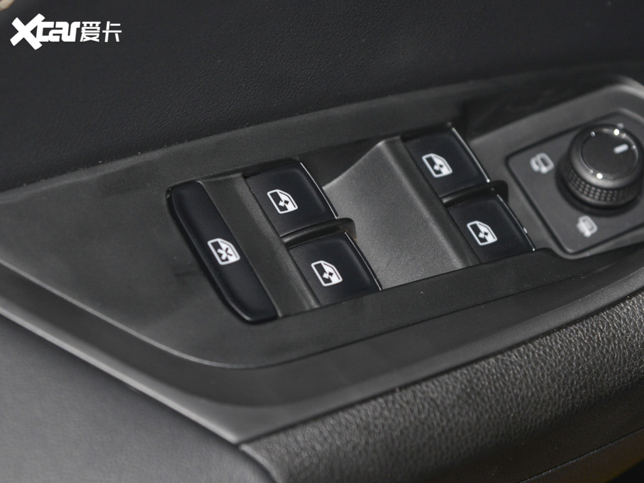 2022µρ TSI330 7(q)