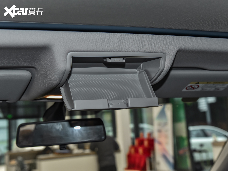 2022µρ TSI330 5(q)