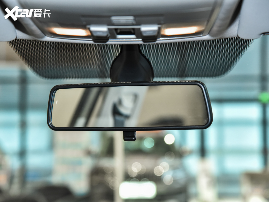 2022µρ TSI330 5(q)