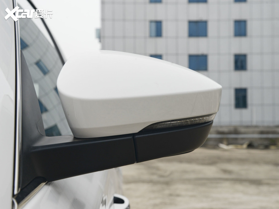 2022µρ Ŀ TSI330 5(q)