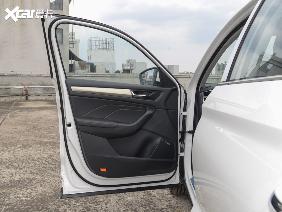 2022µρ Ŀ TSI330 5