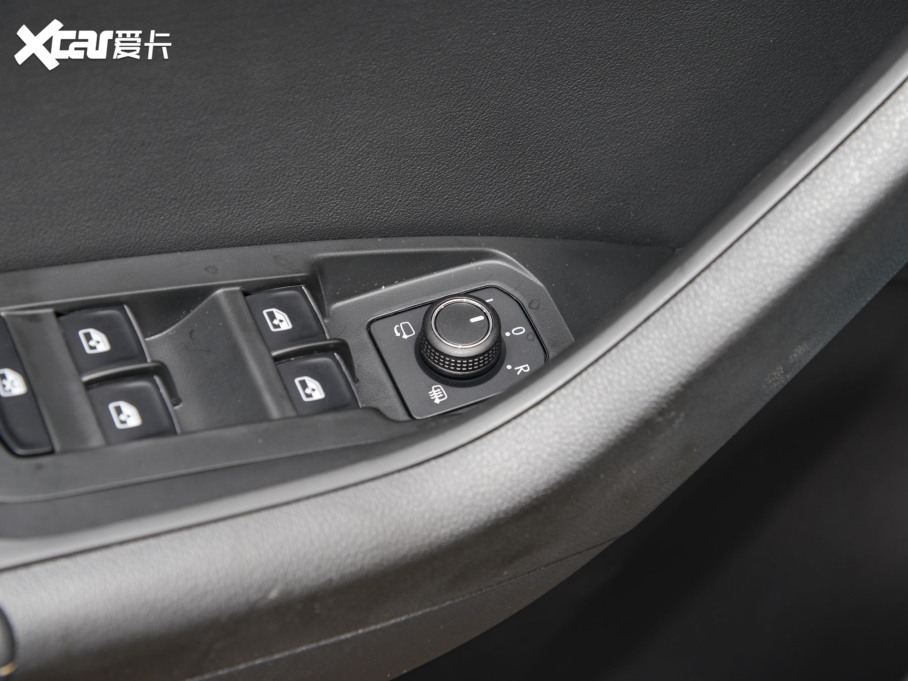 2022µρ Ŀ TSI330 5(q)