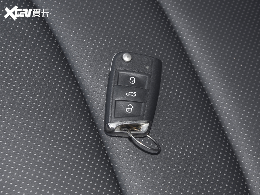 2022µρ Ŀ TSI330 7(q)