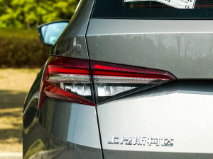 2022TSI380 7Ş (ji)^