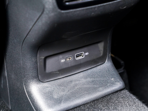 2022TSI380 7Ş п؅^