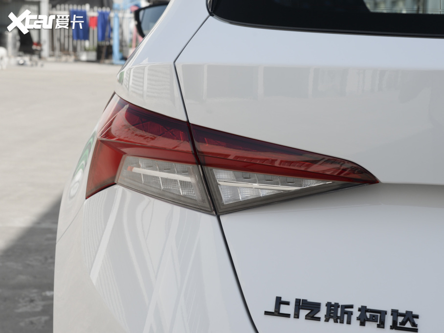 2022µρGT TSI330 (q)