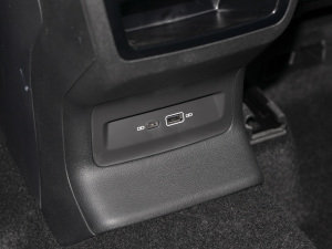 2022TSI330 (q) п؅^(q)