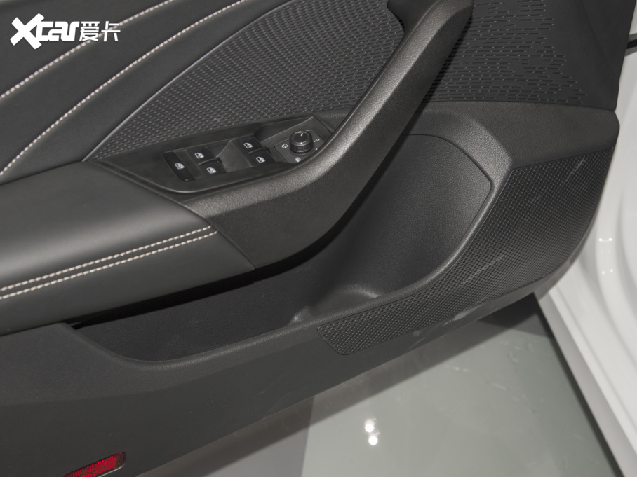 2022�����J PRO TSI280 ������