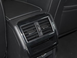 2022TSI330 DSG п؅^