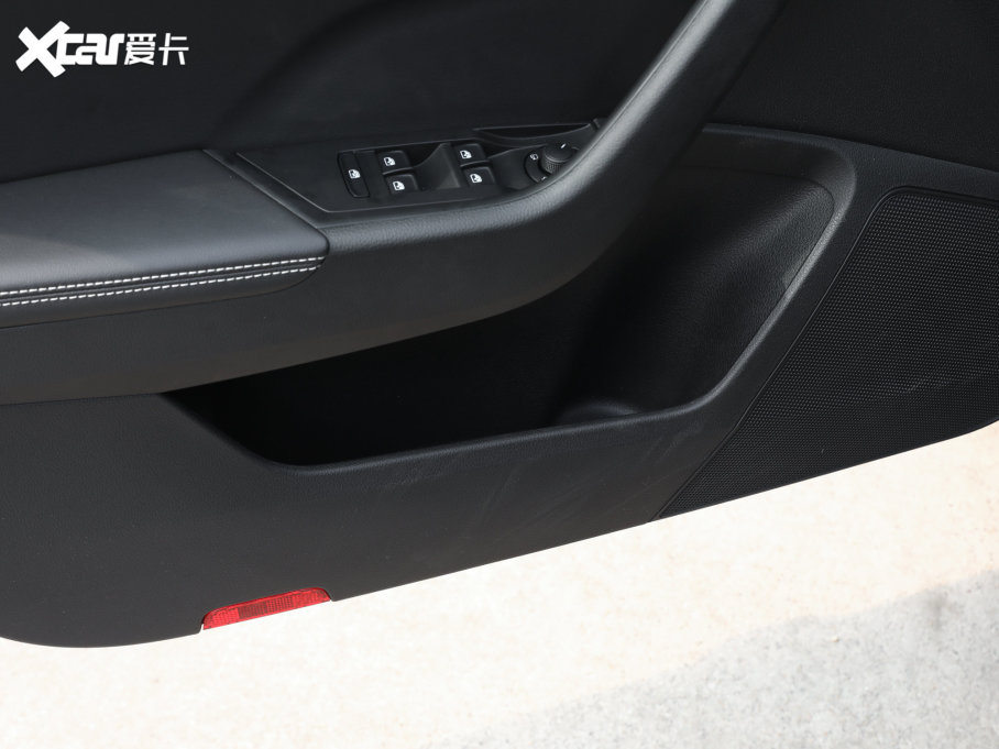 2023������ �Ŀ� TSI330 DSG������