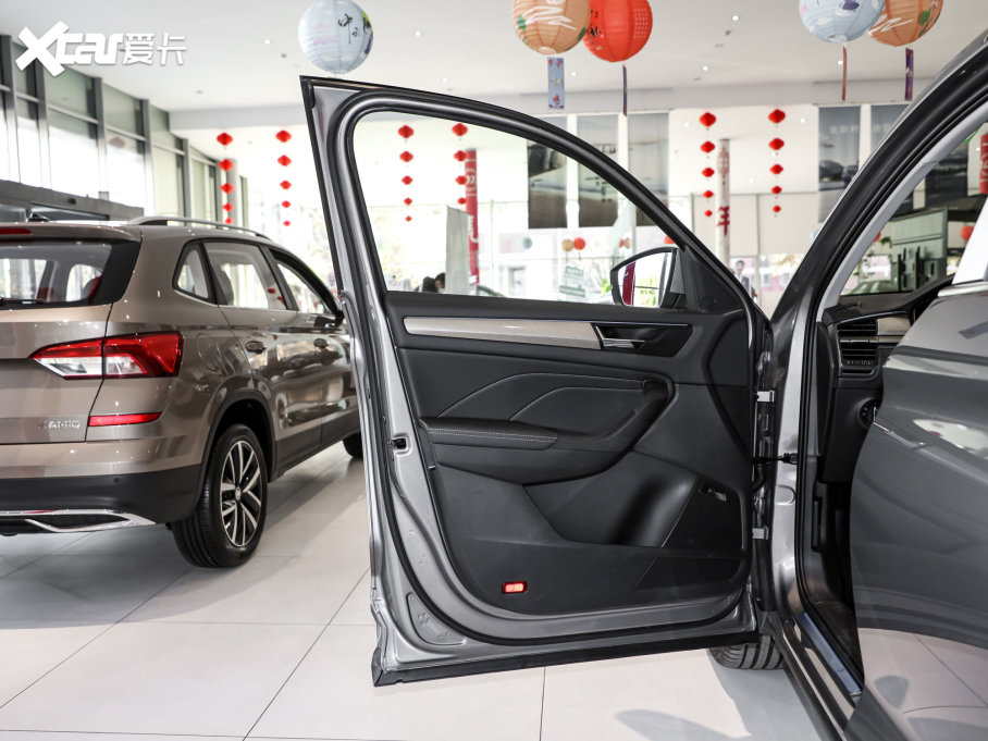 2023µρ TSI330 5(q)