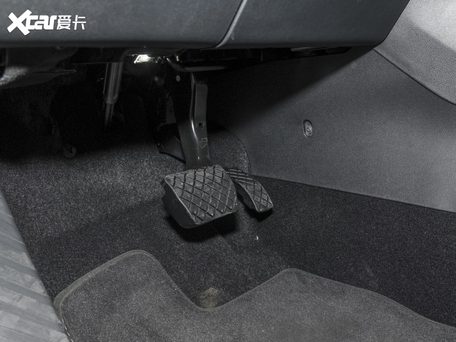 2023µρ Ŀ TSI330 7(q)