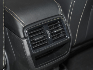 2023Ŀ TSI330 7(q) п؅^(q)