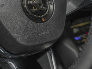 2023Ŀ TSI330 7(q) п؅^(q)