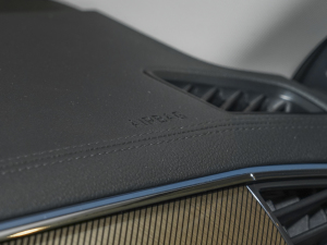 2023Ŀ TSI330 7(q) п؅^(q)