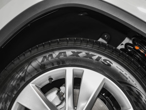 2023Ŀ TSI330 5򌌍 ݆̥Ʒ