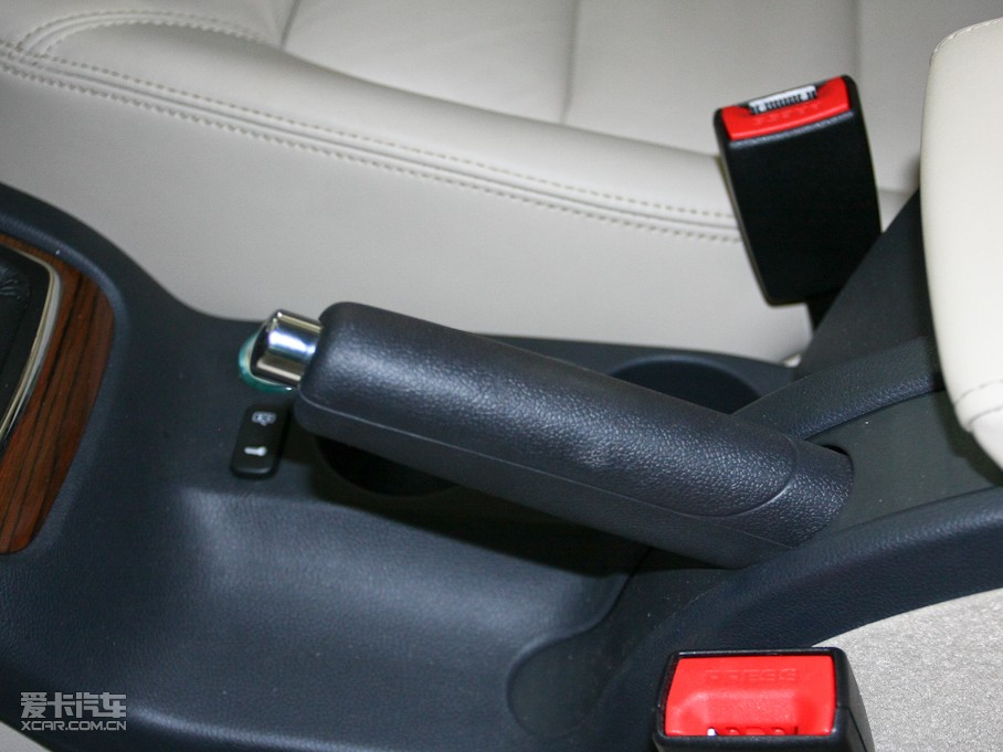 2010�����J����� 1.8T DSG�ݿ���